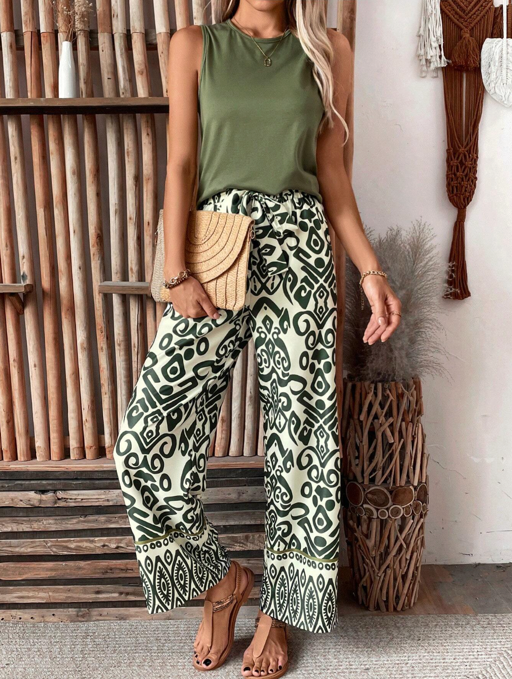 Women's two-piece set with geometric pattern