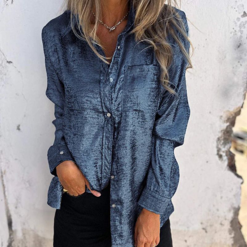 Casual, fashionable suede lapel shirt