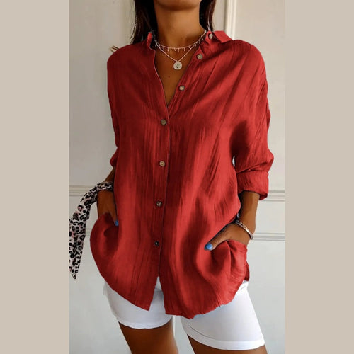 Classic pleated, structured, single-breasted lapel shirt for women