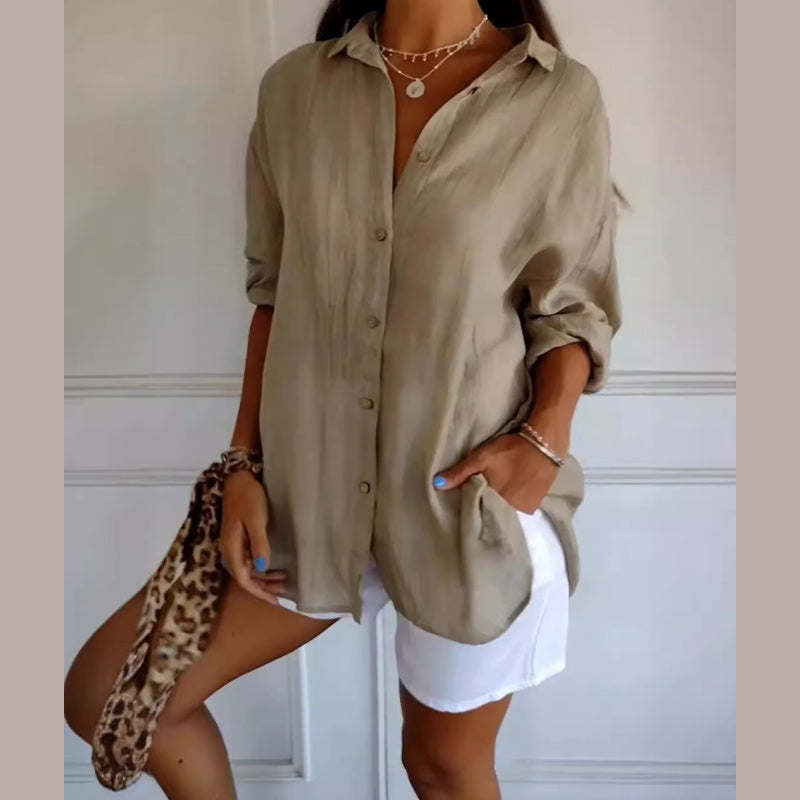 Classic pleated, structured, single-breasted lapel shirt for women